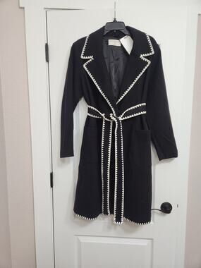 NWT Bagatelle black wool-blend wrap coat size medium